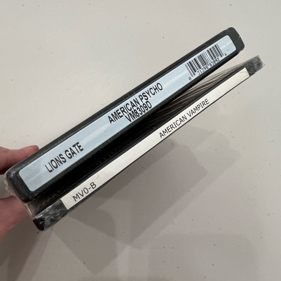 NEW! American Psycho and American Vampire DVDs - Picture 3 of 3